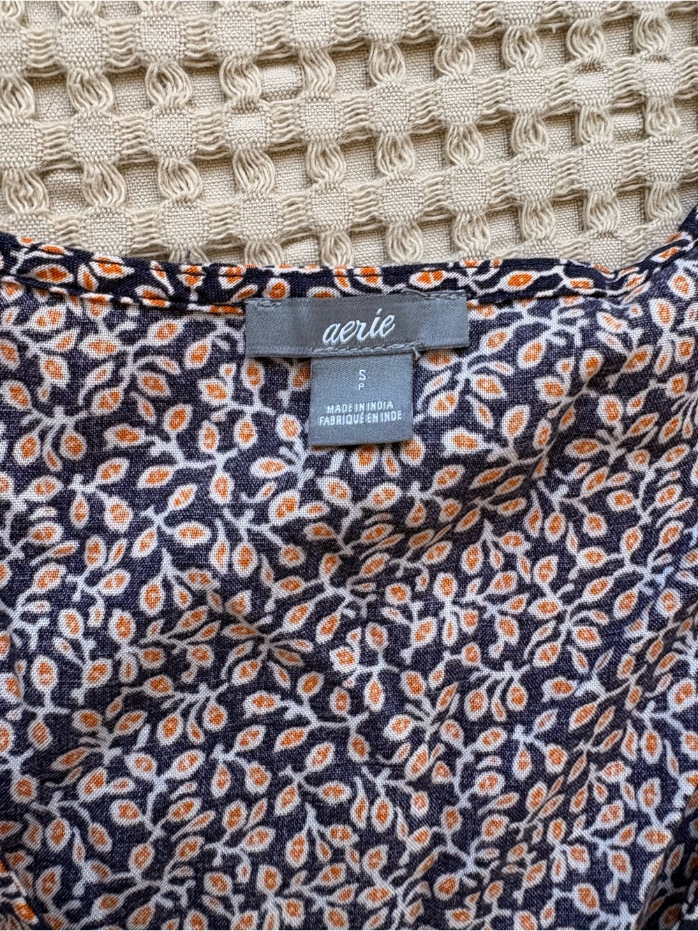 Women’s Floral Wrap Dress - Picture 2 of 2